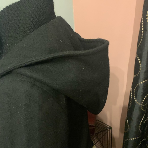 DKNY black wool coat- excellent condition - Picture 7 of 10